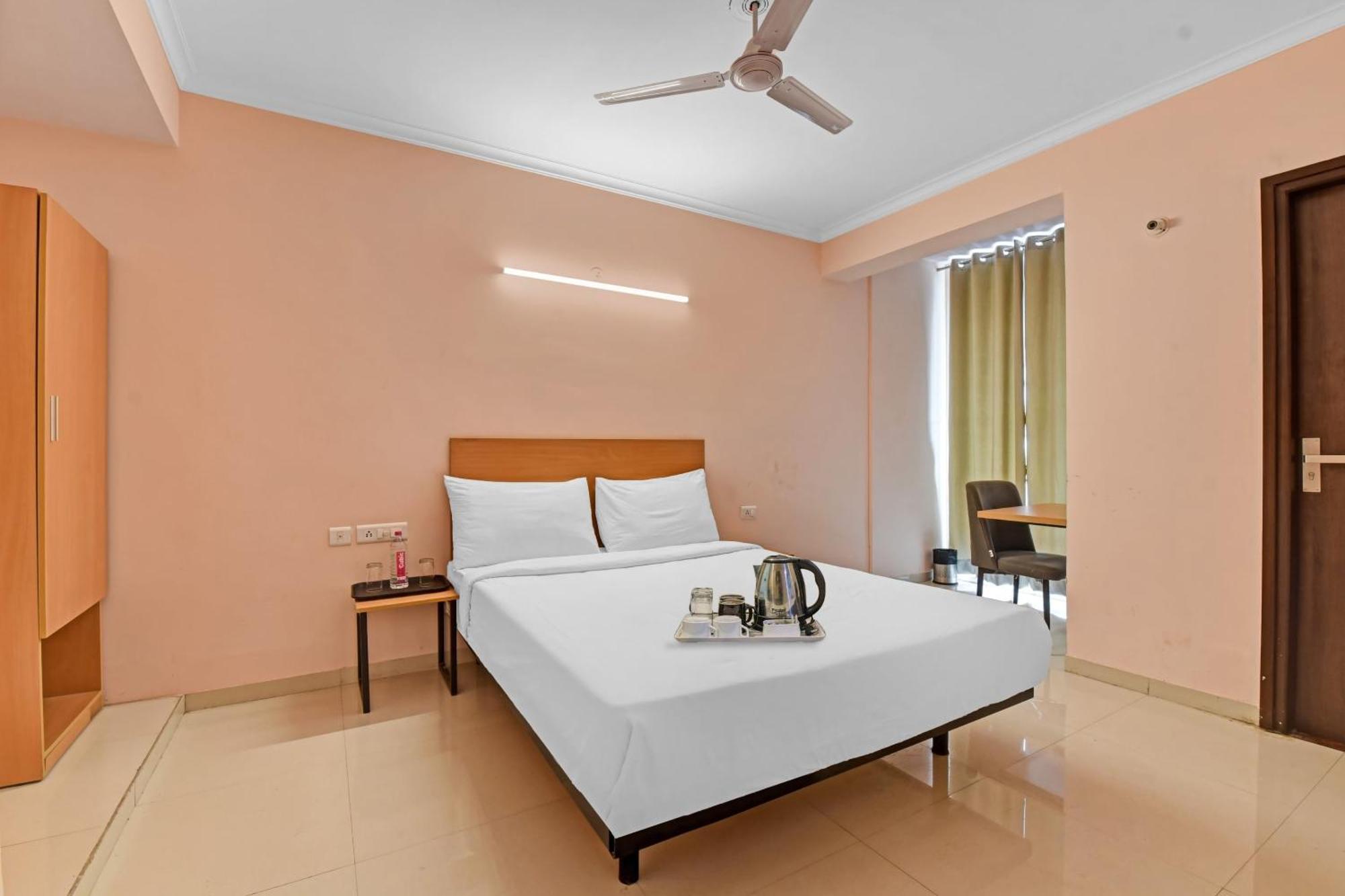 Hotel O Townhouse Джайпур Екстериор снимка
