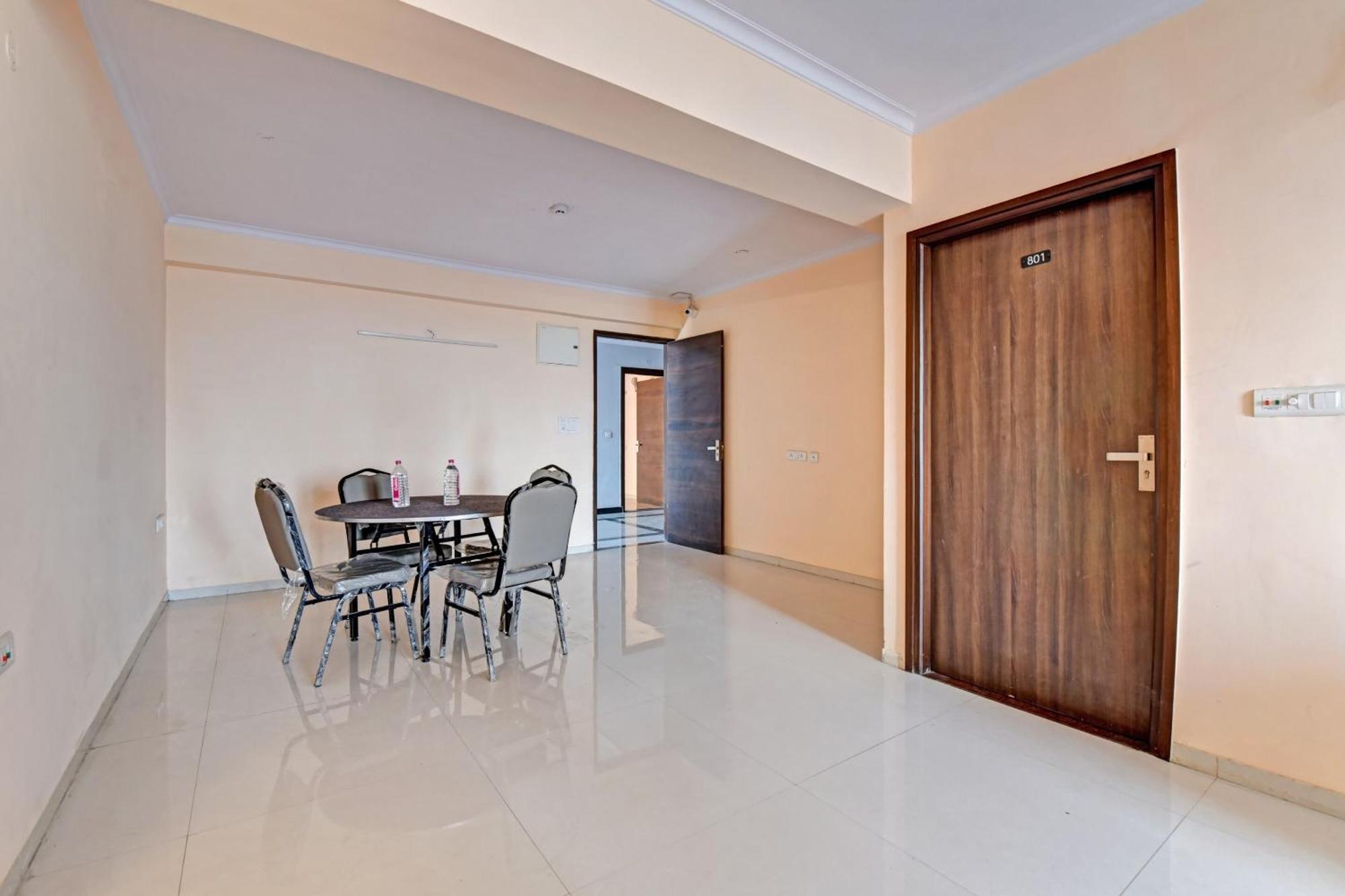 Hotel O Townhouse Джайпур Екстериор снимка