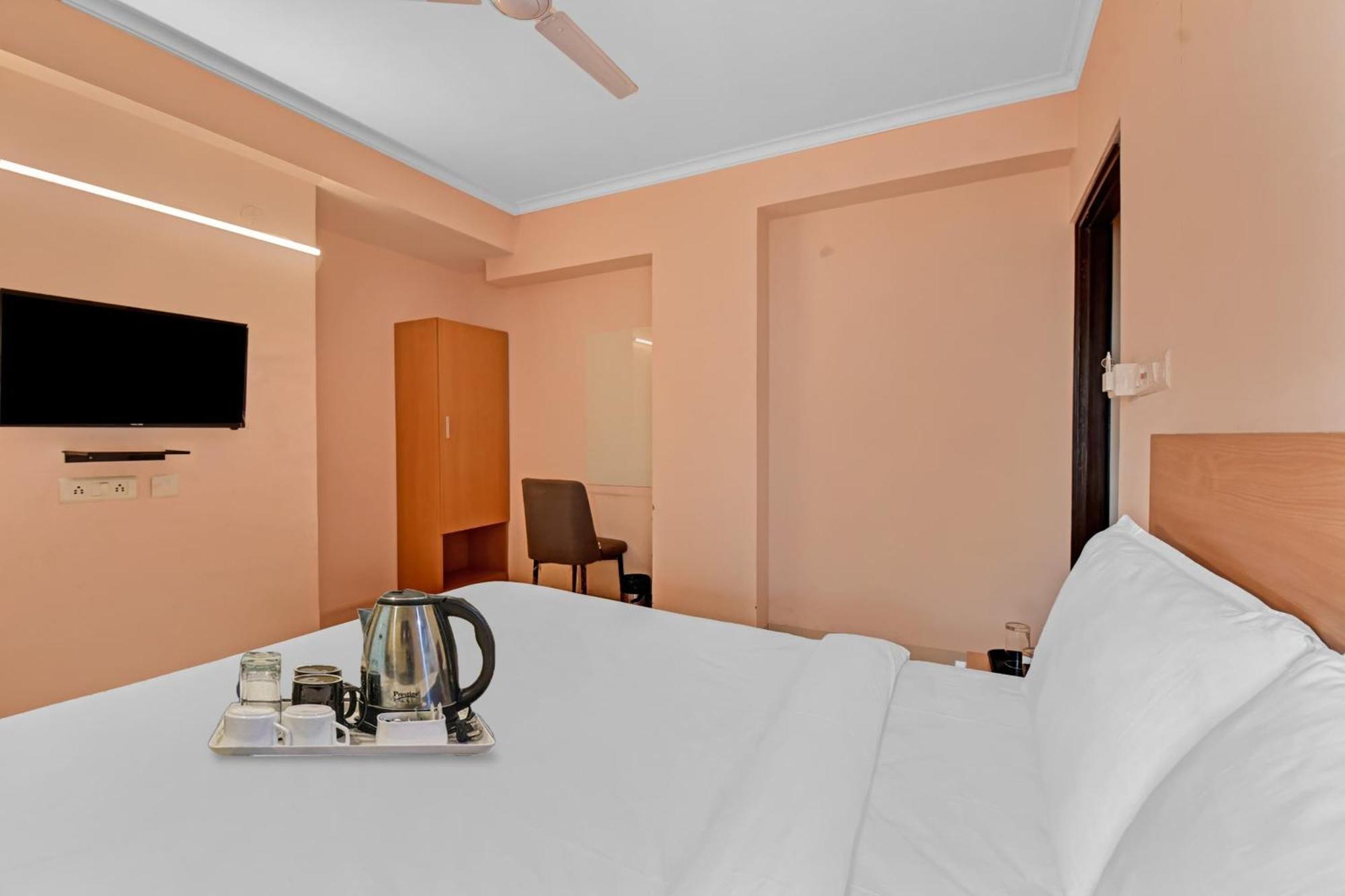 Hotel O Townhouse Джайпур Екстериор снимка