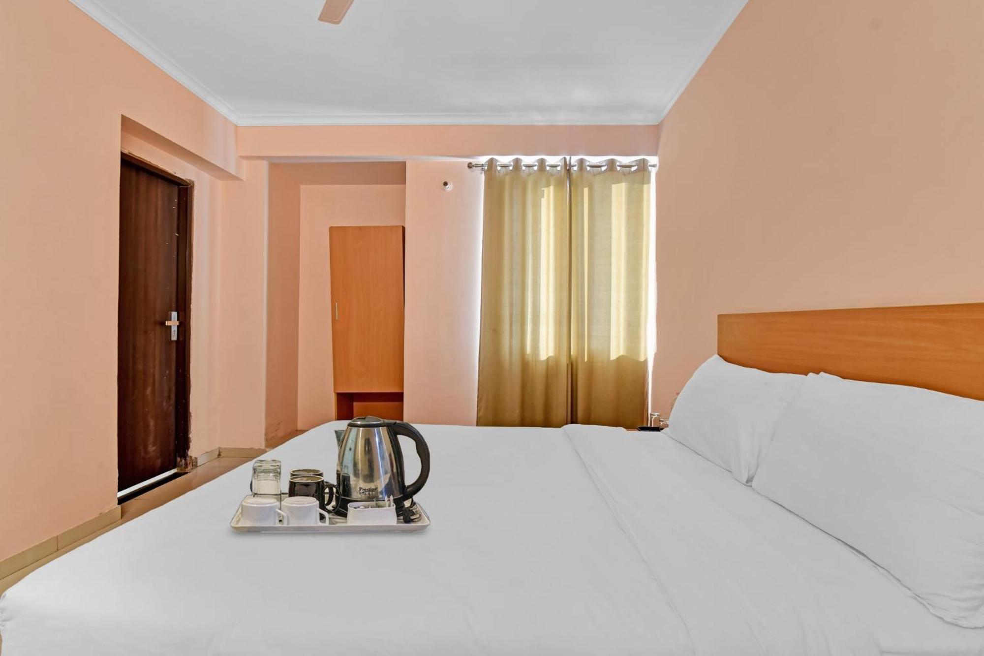 Hotel O Townhouse Джайпур Екстериор снимка