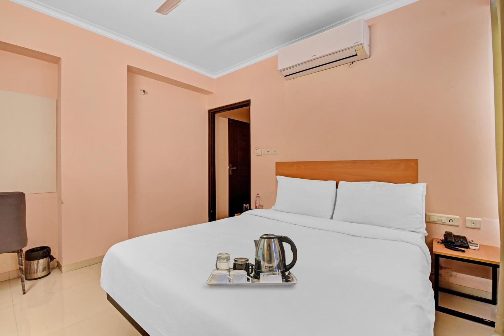 Hotel O Townhouse Джайпур Екстериор снимка